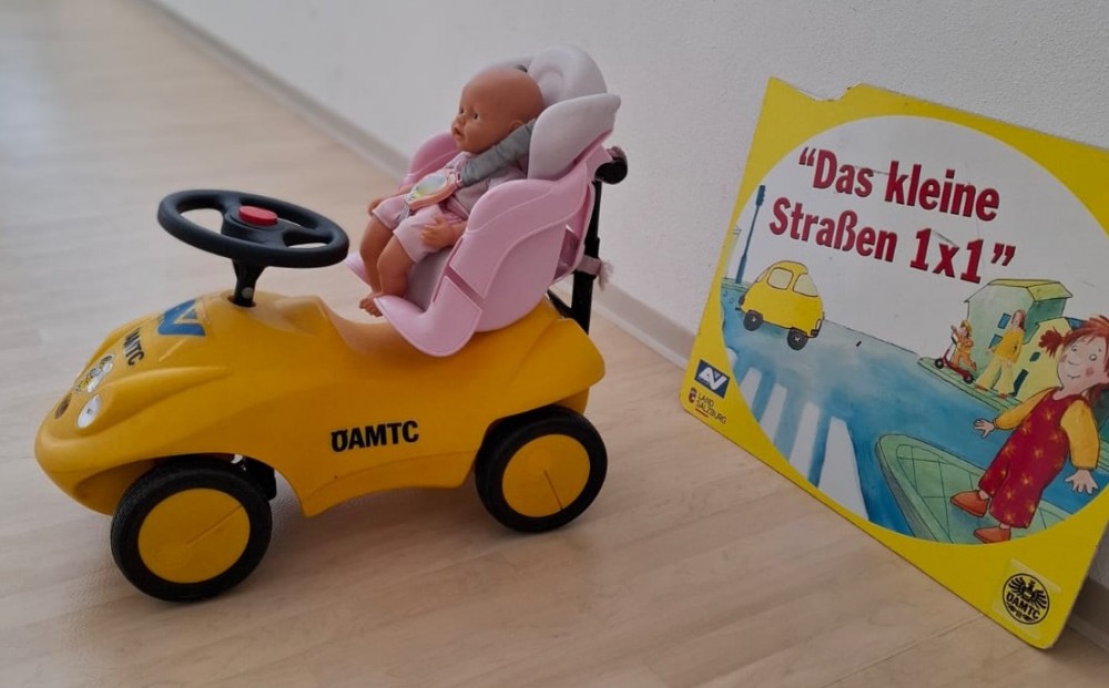 Stra&szlig;e-2